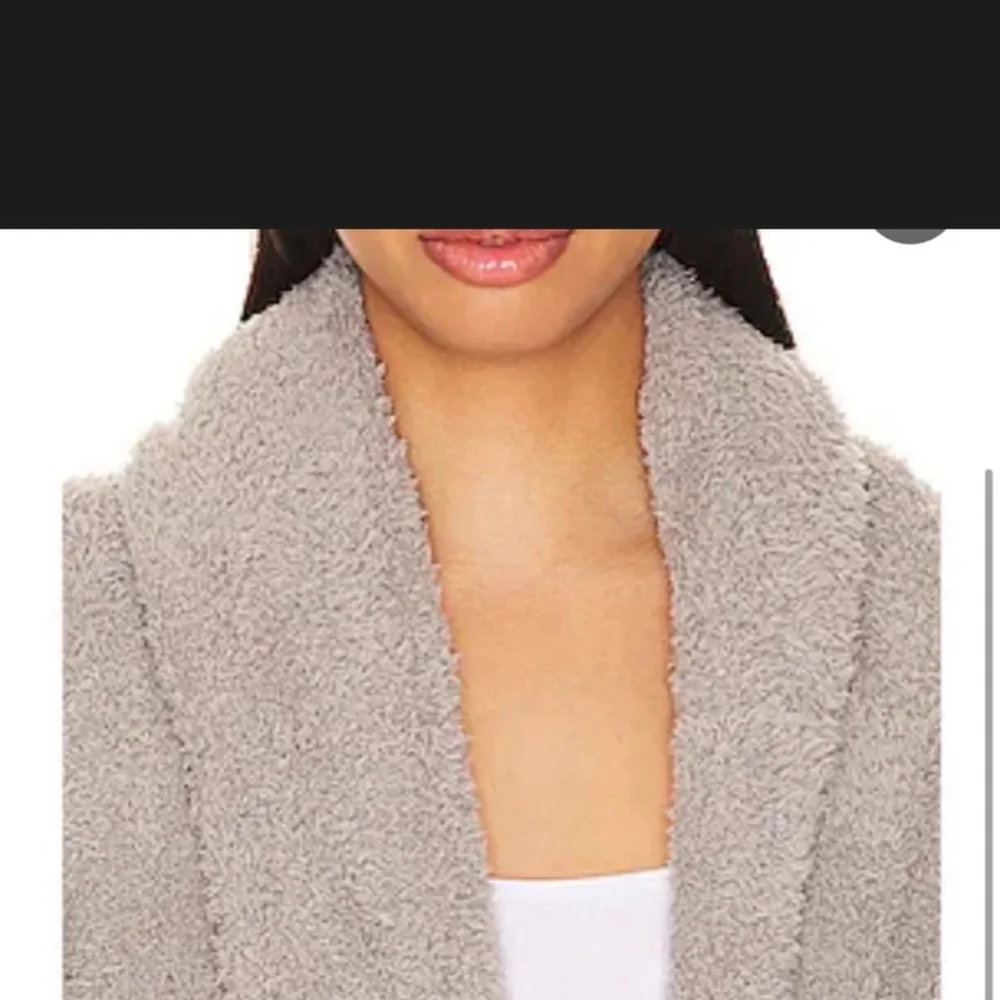 Nwt  barefoot Dreams Cozy Chic Scarf In Grey